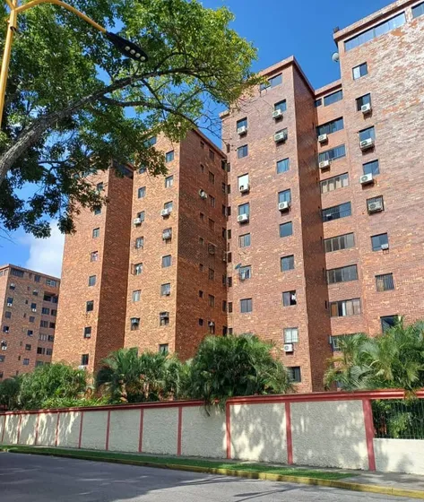 Apartamento En Alquiler Ubicado En Trigal Norte, Valencia. Inmobiliaria Maggi 2122