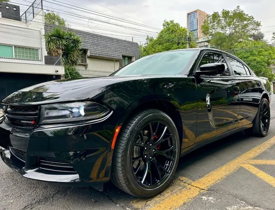 Dodge Charger 5.7 R-t At