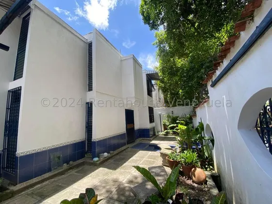 Casa En Venta Palo Verde Mls #25-3841 Bm