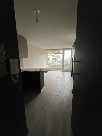 Departamento En Arriendo De 1 Dorm. En Las Condes