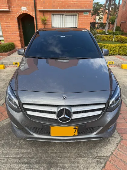 Mercedes-benz Clase B B180
