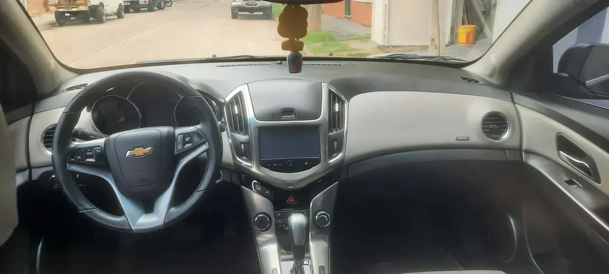 Chevrolet Cruze 1.8 LTZ AT 141 HP