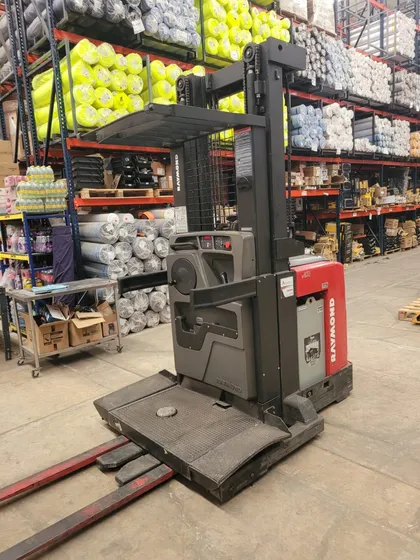 Montacargas Raymond Order Picker Electrico 6mt 3,000 Libras