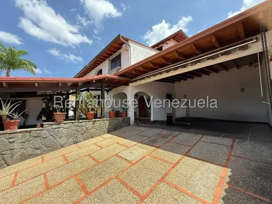Casa En Venta En El Cafetal Cr- 25-18983