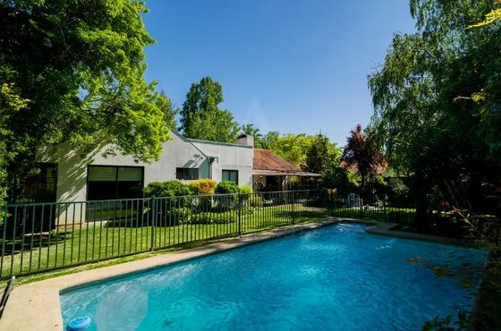 Casa En Venta En Parque Universitario, Las Rastras, Talca.