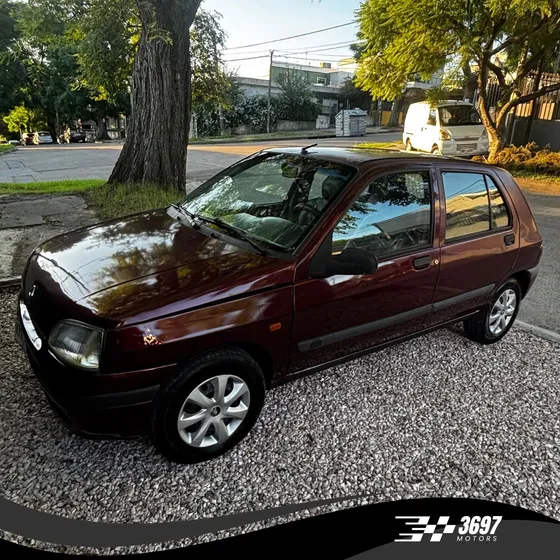 Renault Clio 1.6 Rn