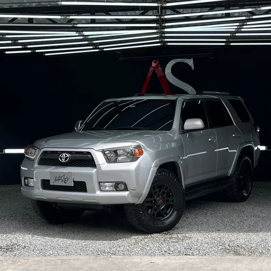 Toyota 4runner 4.0 Sr5