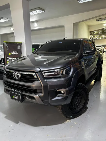 Toyota Hilux Adventure Sr5