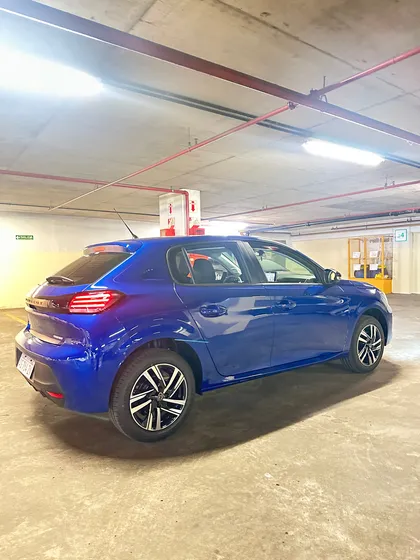 Peugeot 208 1.0t Allure Pack