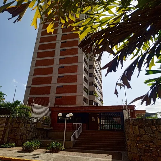Alquiler De Apartamento En Los Naranjos Ggcd