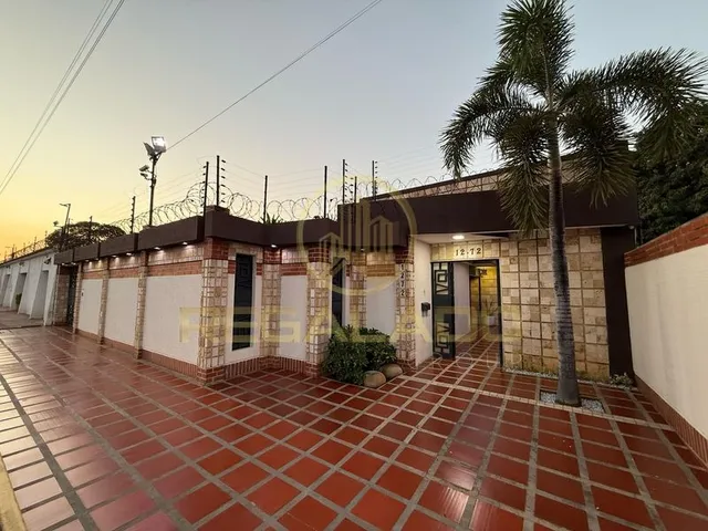 Cv-1639 Zona Norte Casa Quinta Urbanización Maracaibo