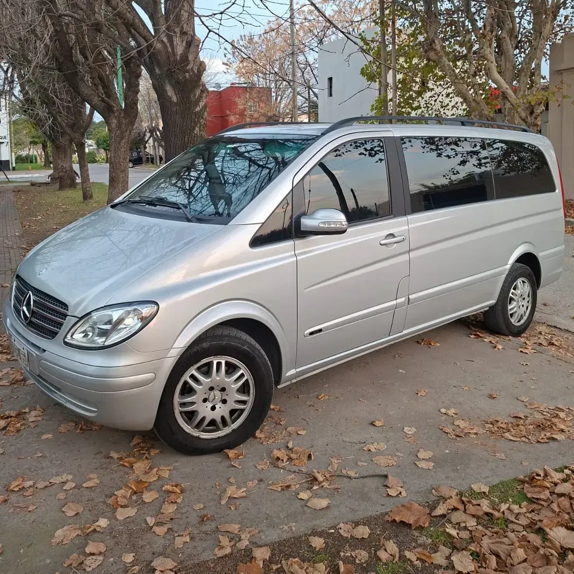 Mercedes-Benz Viano 2.2 CDI Trend 7-Passenger Manual Transmission