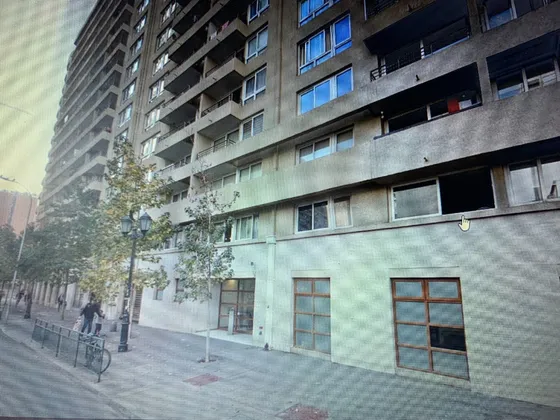 Estacionamiento Subterraneo A 4 Cuadras Metro Santa Ana