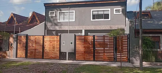Departamento En Venta - 2 Dormitorios 3 Baños - Cochera - 187mts2 - Villa Udaondo