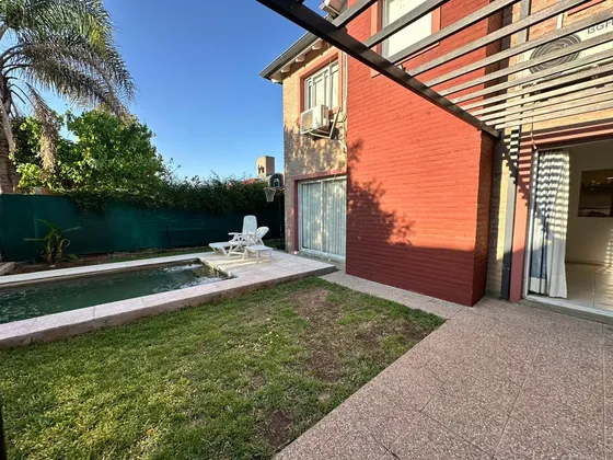 Casa En  Venta Town House, Valle Escondido