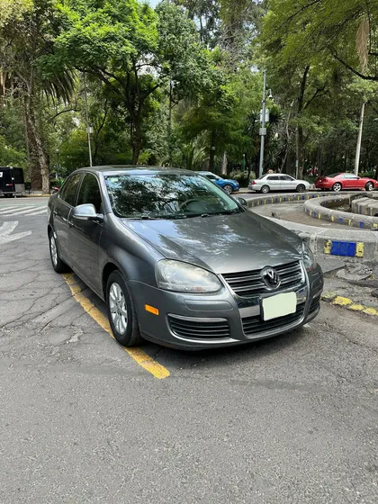 Volkswagen Bora 2.0 Style Active Tiptronic At
