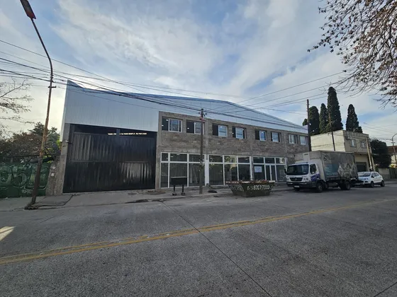 Depósito - Venta - Villa Sarmiento