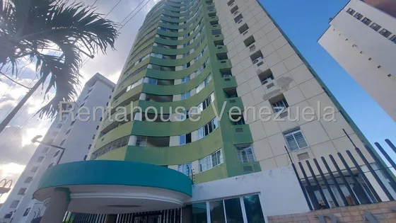 Alquiler Apartamento Los Mangos Lr Valencia Planta Electrica Tanque De Agua Amoblado Excelente Ubicacion