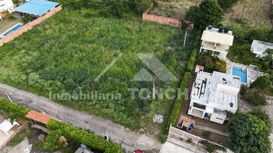 Lote En Venta En Recta Corozal. Cod V25165