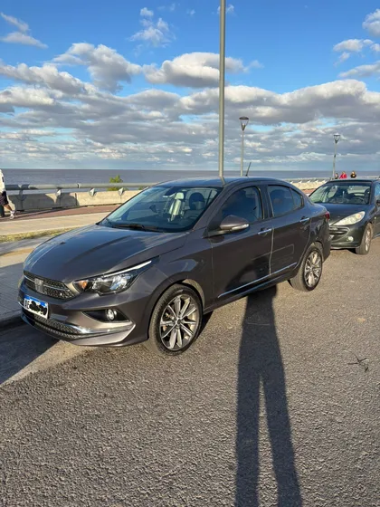 Fiat Cronos 1.8 16v Precision Pack Premium