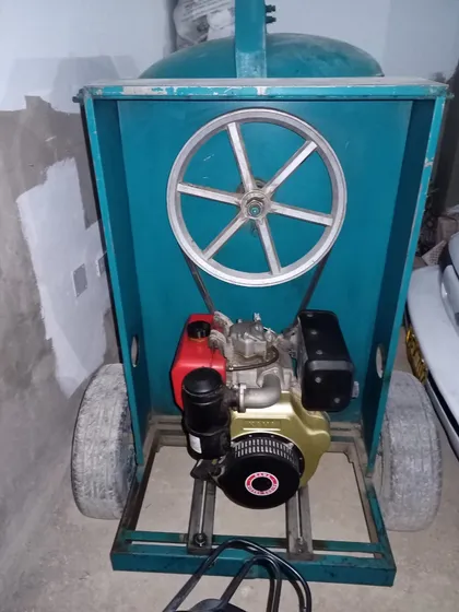 Mezcladora Kama 2 Bultos Diésel 10 Hp 3600