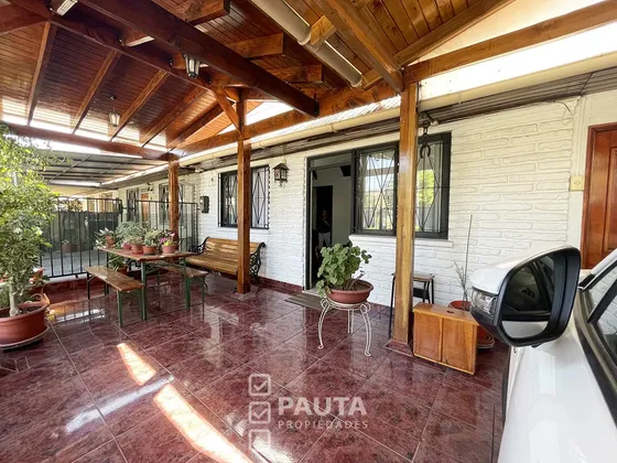 Hermosa Casa En Condominio En Pleno Centro De Maipú