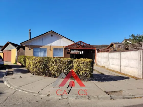Estupenda Casa En Condominio Del Inca, Quillota, 4 Dorm, 2 B