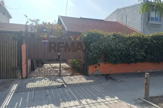 Cómoda Casa En Un Sector Tranquilo Y Familiar