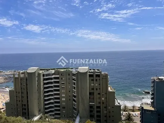 Departamento En Arriendo De 2 Dorm. En Viña Del Mar