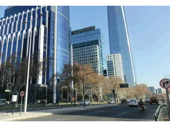 Arriendo Estacionamiento Sector Wtc, Edificio Las Industrias