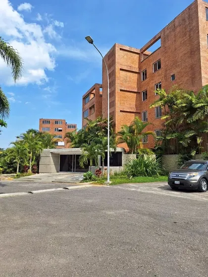 Apartamento En Venta Loma Linda - La Lagunita