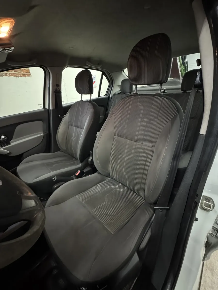 Renault Logan 1.6 Expression 85cv5422049265726464011