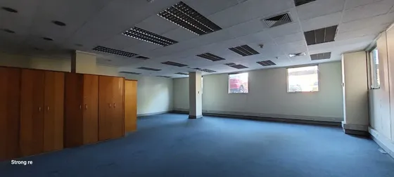 Oficina En Venta De 246 M2, Ciudad Empresarial.