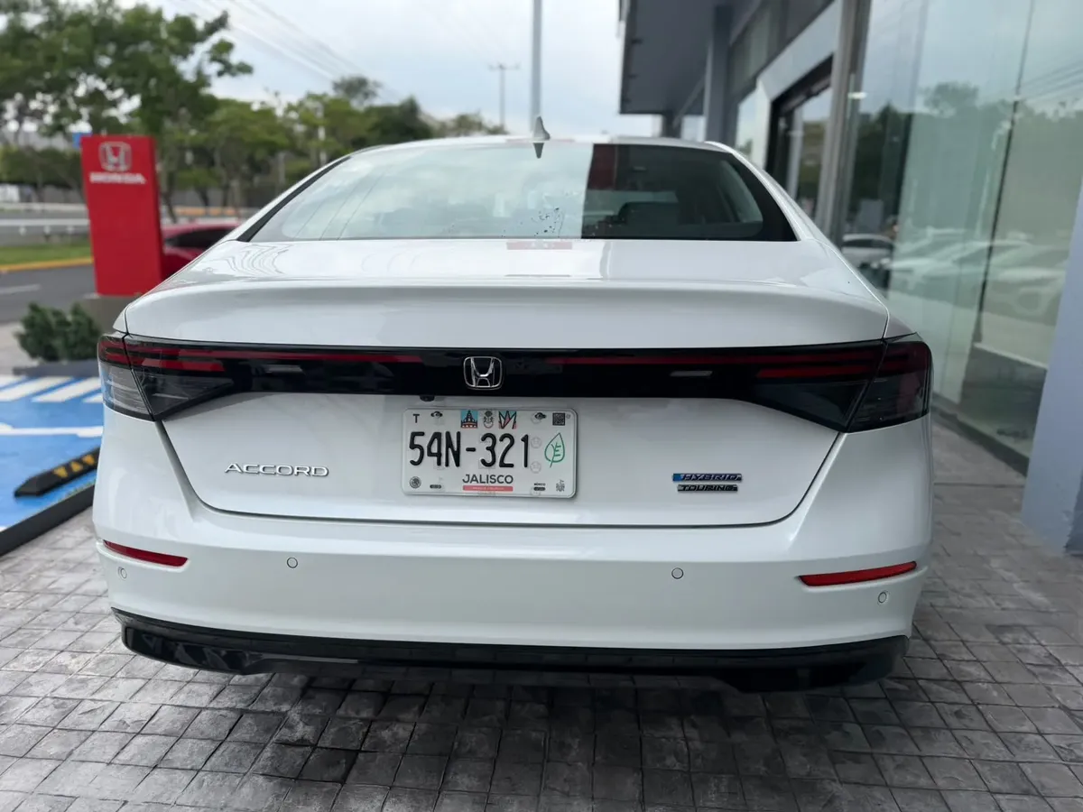 Honda Accord 2025 Touring Hev