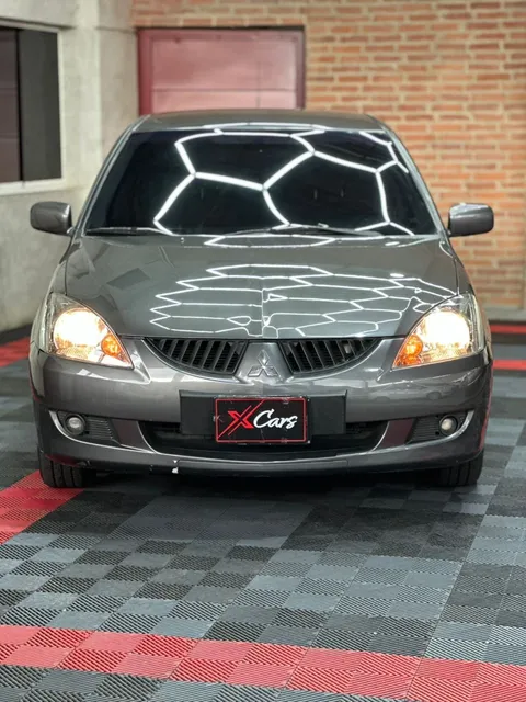 Mitsubishi Lancer Glx