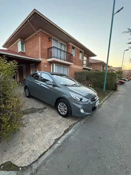 Hyundai Accent Rb Sdn 1.4 6mt Gl 2ab