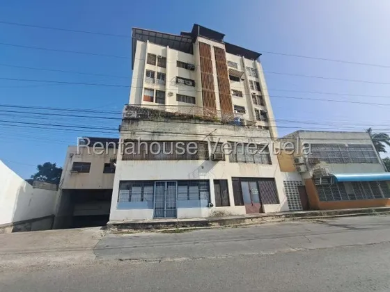 Pentahouse En Venta En La Zona Centro De Cagua Aragua 25-23168 Mfc