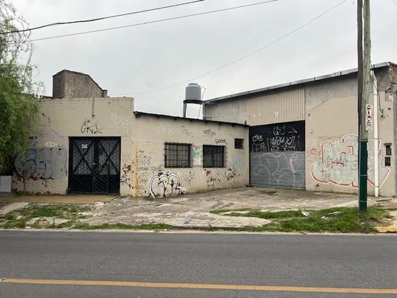 Depósito En  Lomas De Zamora