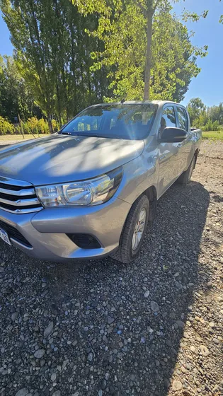 Toyota Hilux Pick-up 2.8 Cd Sr 177cv 4x4