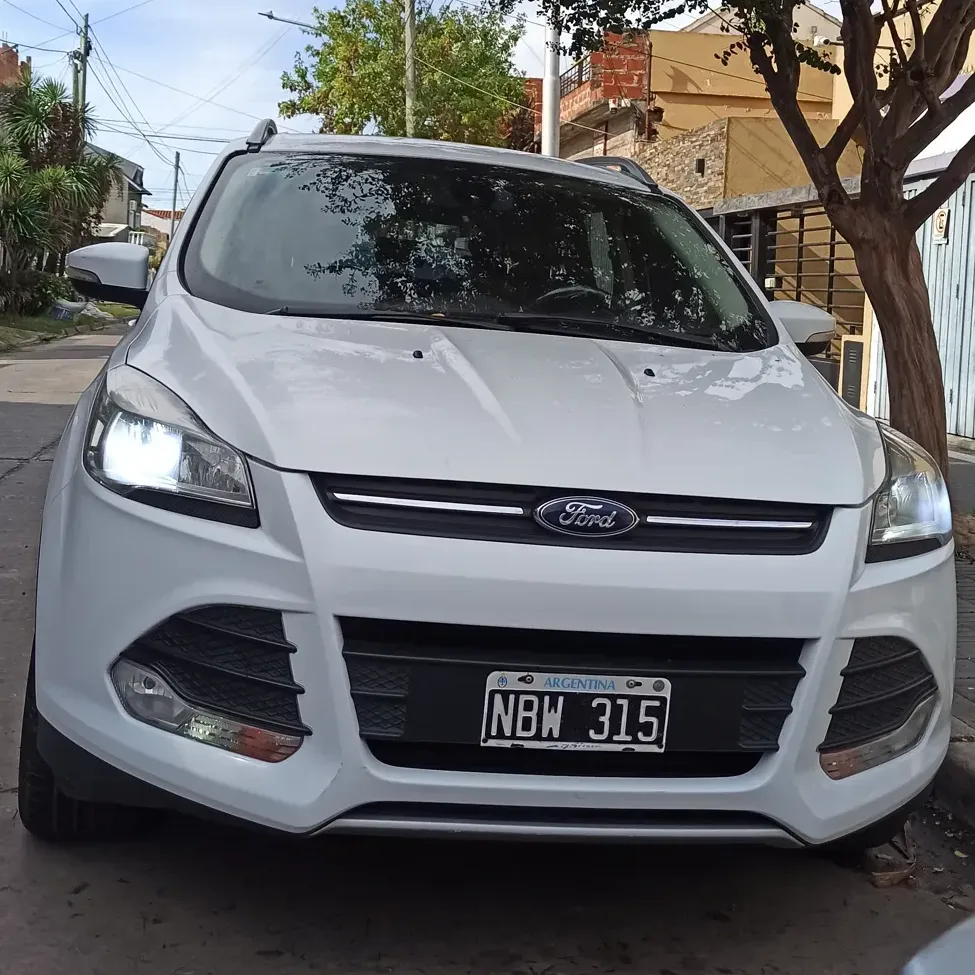 Ford Kuga 1.6 Sel 6MT FWD Turbo 150 HP