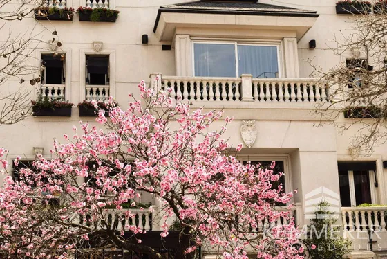 **** Venta / Alquiler Casa En  Barrio Parque*****