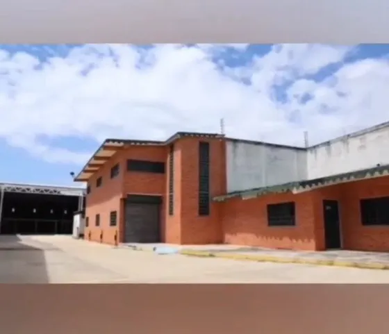 Am* Alquiler Galpón (15.000 M2) - Zona Industrial San Vicente - Maracay