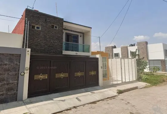 Excelente Casa Con Gran Ubicacion Y Gran Plusvalia Al Adquirirla Mediante Remate Bancario Aprovecha!!