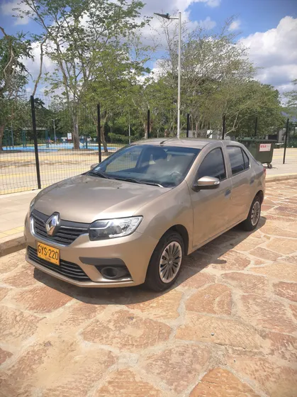 Renault Logan 1.6 Life