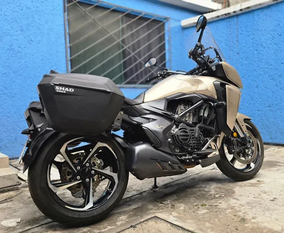 Vendo Motocicleta Tipo Crucero Zontes Vx350. Cdmx