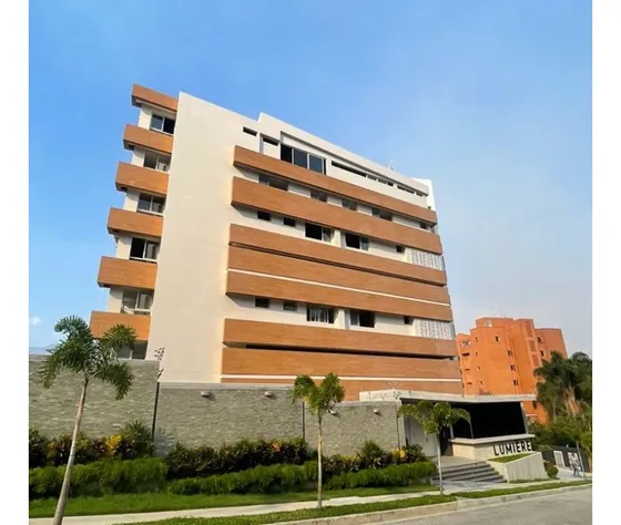 Vendo Apartamento 211m2 Los Campitos 9453
