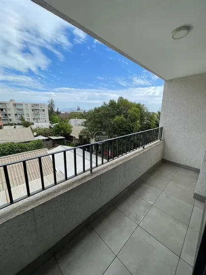 Departamento En Venta De 2 Dorm. En La Florida