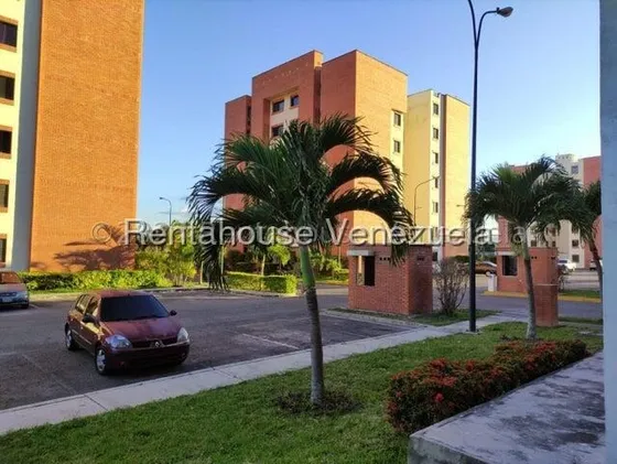 Jhanoski Te Alquila Apartamento En Zona Este Las Trinitarias Barquisimeto Jrh 
