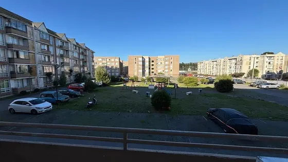 Departamento En Venta De 3 Dorm. En San Pedro De La Paz