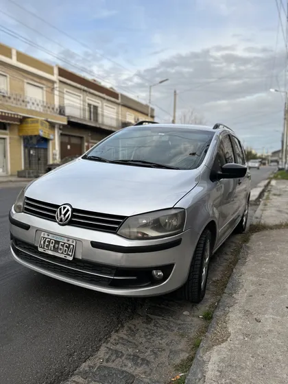 Volkswagen Suran 1.6 Comfortline 101cv 11a